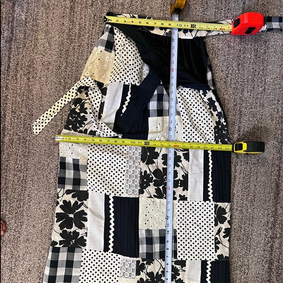 Skirt-Maxi, long Vintage, Patchwork Quilt, tie waist, step in, black & cream,MED - Picture 16 of 16